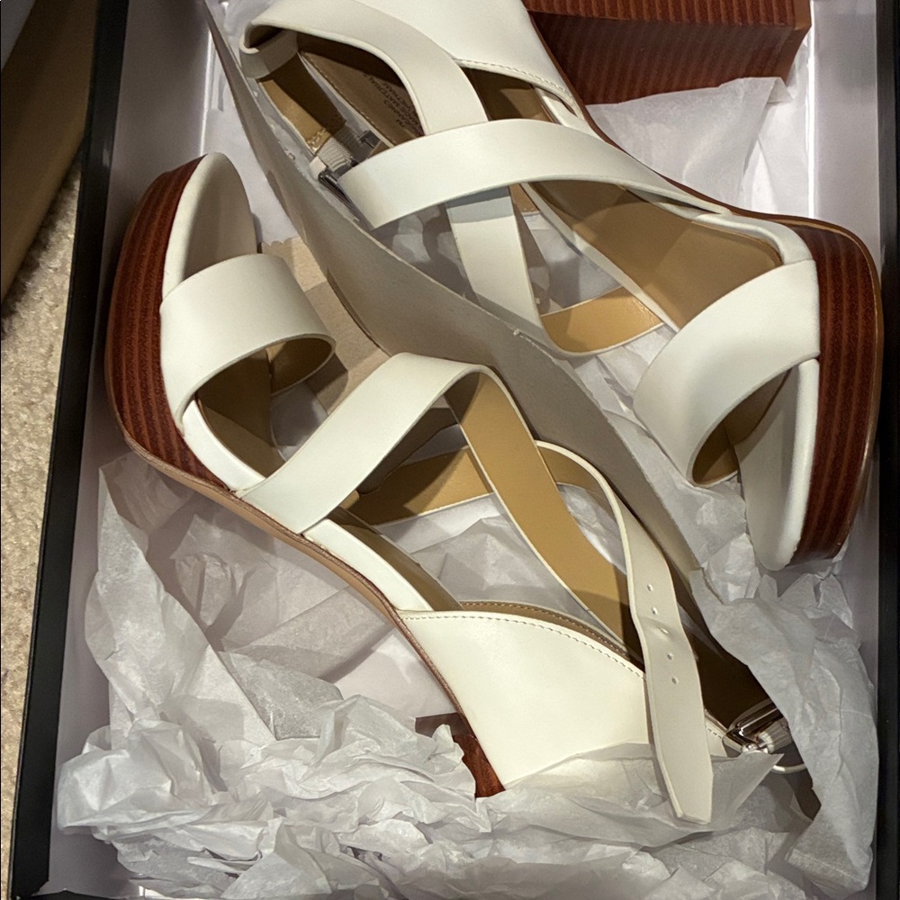 Nine West White leather sandals strap chunky heel size 7 NWOT - Picture 3 of 10